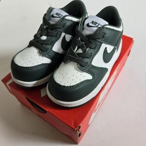 Nike Kids Sneakers Green and White